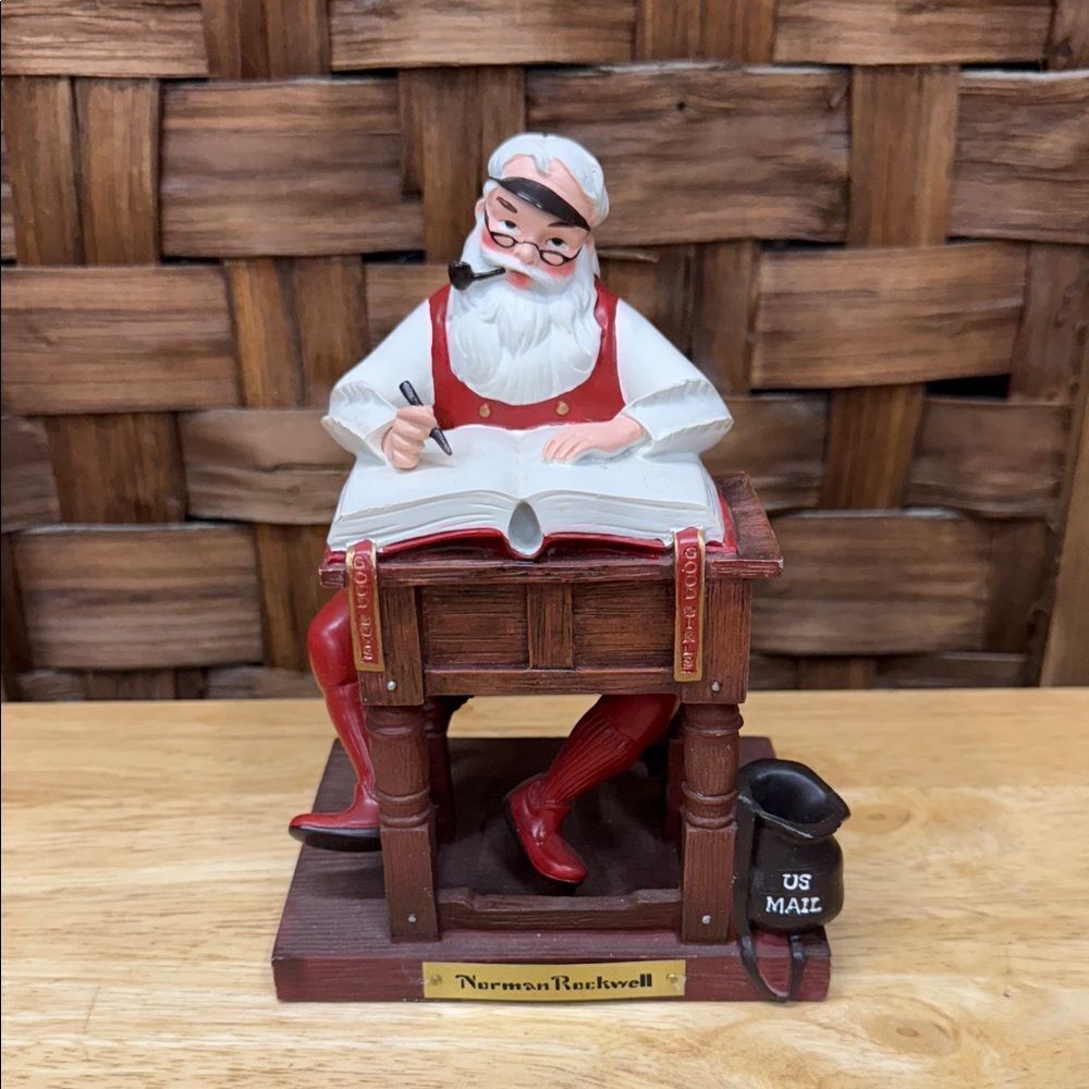 Norman Rockwell Santa Figurine - Red and Brown